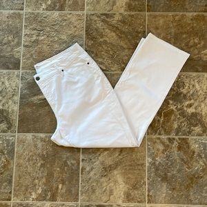 St John’s Bay Straight Leg White Jeans Size 18 W